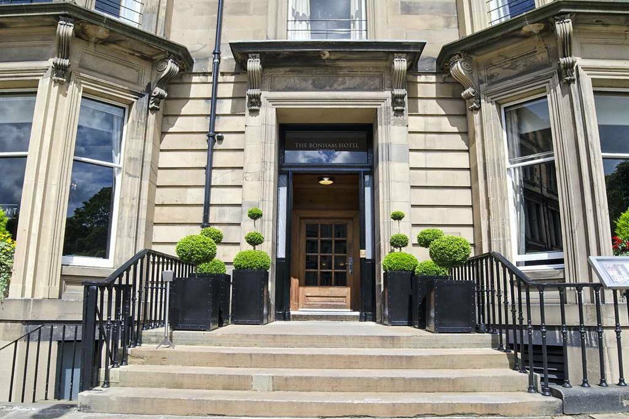فندق ذا بونهام إدنبرة المظهر الخارجي الصورة The entrance to the Edinburgh Academy